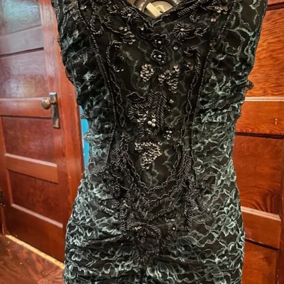 Black and Teal, Vintage, 1988, Victorian-inspired Beaded/Lace Gown, Size 6 - Picture 6 of 10